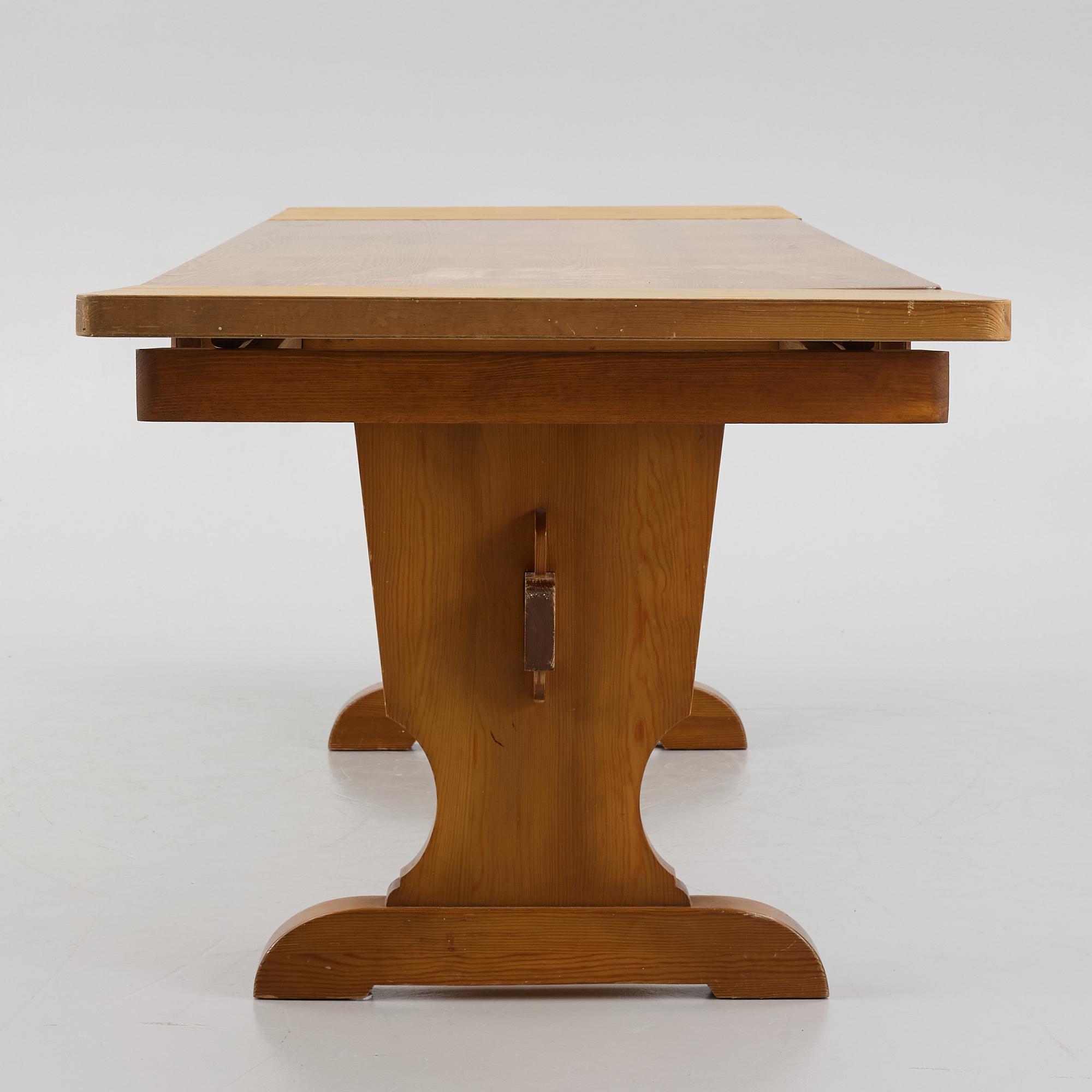 Dining table, AB Åby Möbelfabrik, 1940s.