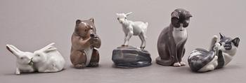 FIGURINER, 7 st samt FAT, Royal Copenhagen och Bing & Gröndahl.