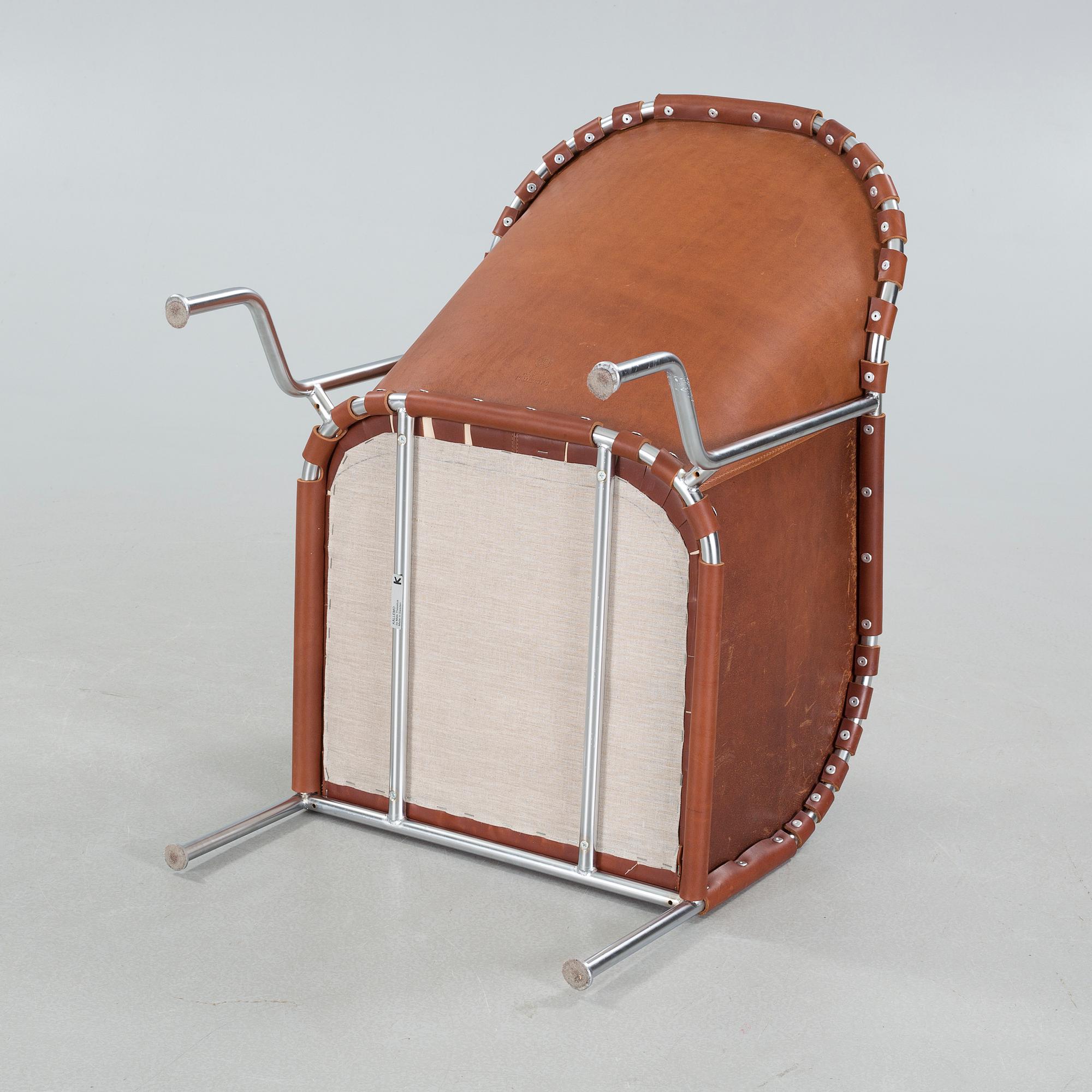 A "Bruno" lounge chair, designed by Mats Theselius for Källemo, around year 2000.