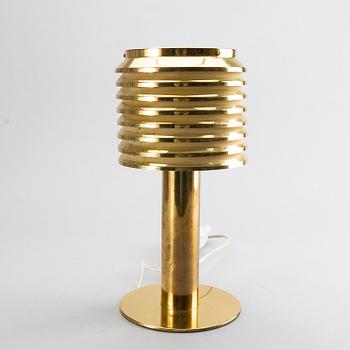 HANS-AGNE JAKOBSSON, a brass table lamp.