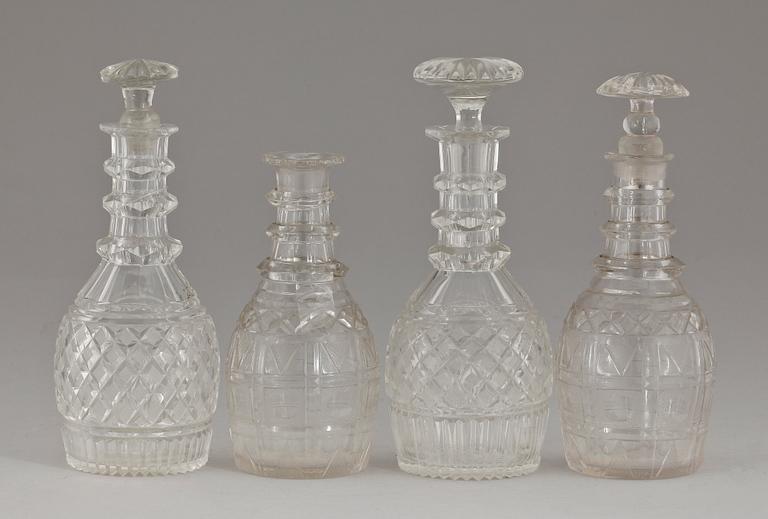 KARAFFER, 4 st, glas, 1800-tal.