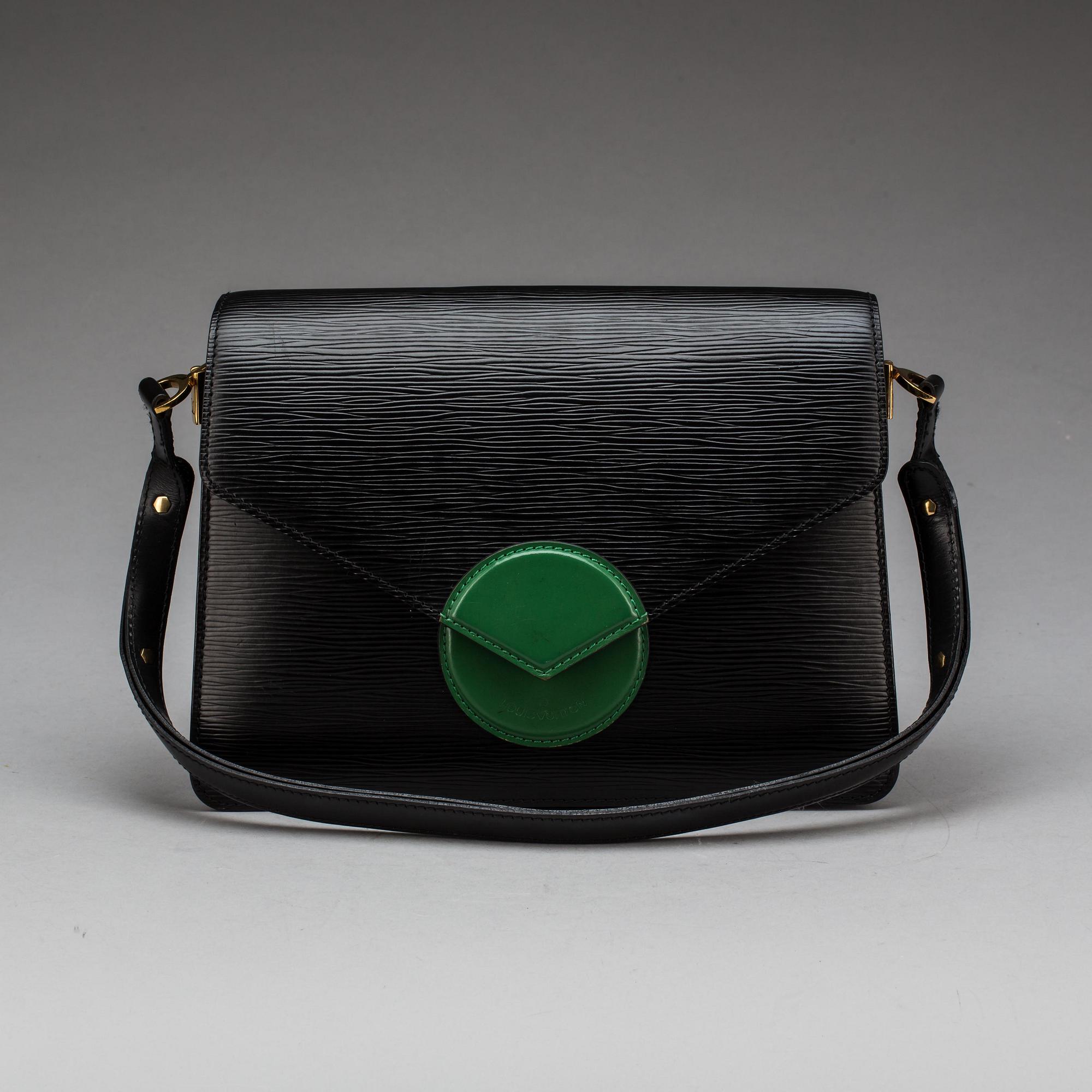 VÄSKA, Louis Vuitton.