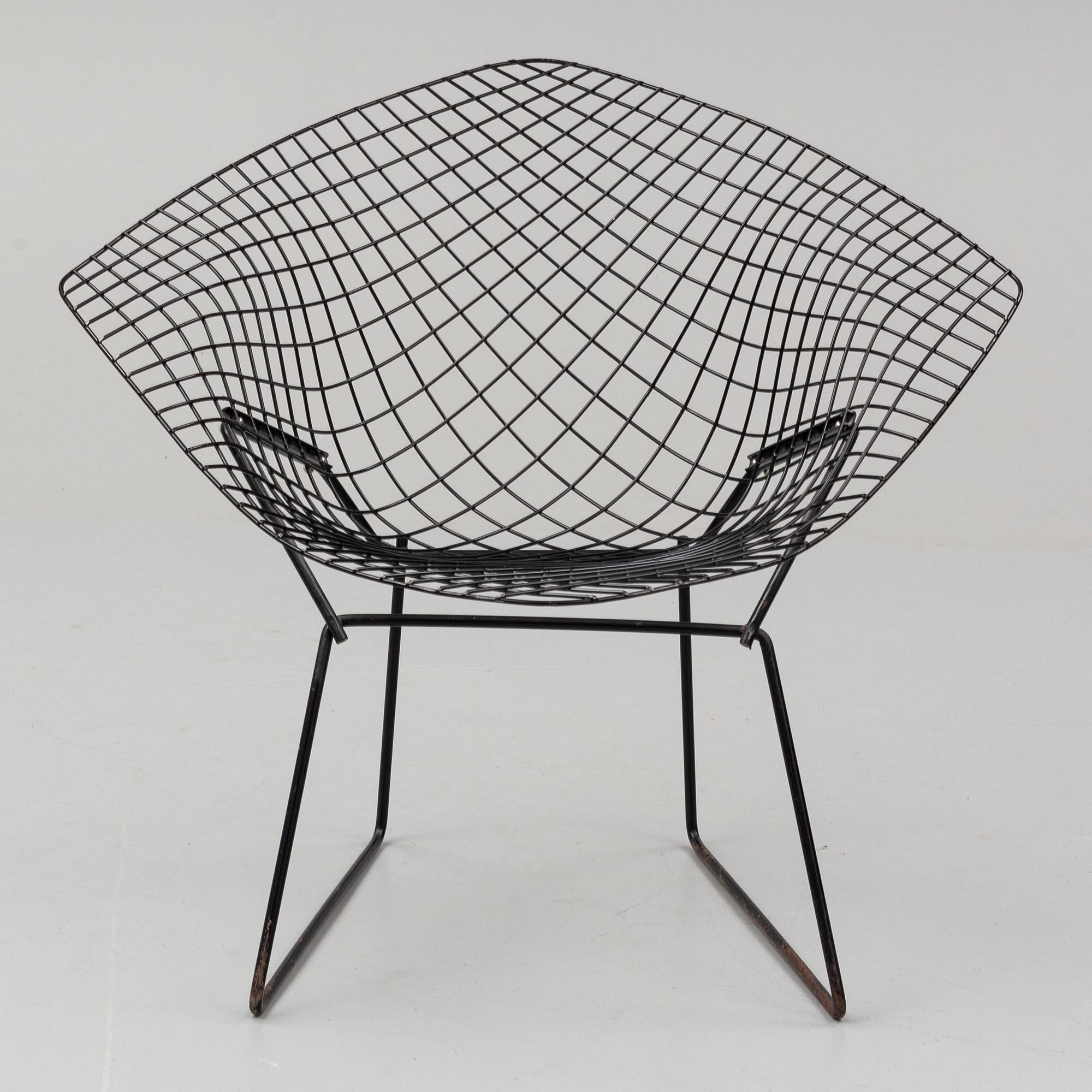 HARRY BERTOIA, Diamond Chair. Model designed in 1952.