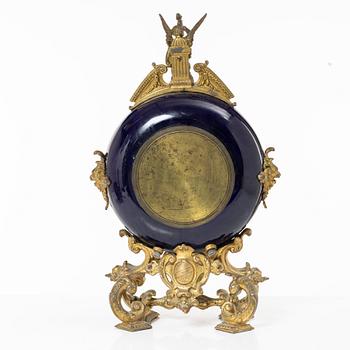 Table pendulum clock, Farcot Breveté, France, late 19th century.