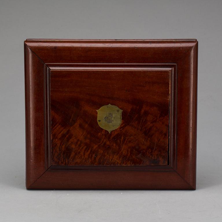 BESTICKUPPSÄTTNING i SCHATULL, 12+12, silver, Sheffield, Aaron Hadfield. 1860-1865.