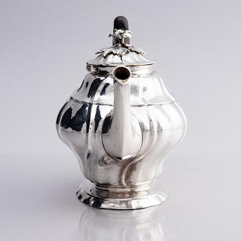 A Swedish 18th century silver tea-pot, mark of Jonas Thomasson Ronander, Stockholm 1769.