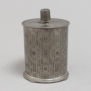 BOX WITH COVER, pewter, Swedish Grace, 1920s / 30s.