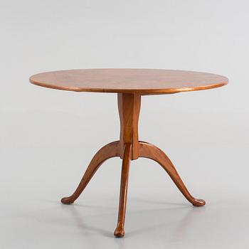 A COFFEE TABLE, "BERG" BY CARL MALMSTEN.