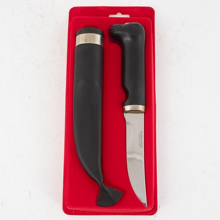 Bertel Gardberg, a knife with handle of an seals head. In box. Designed for WWF.