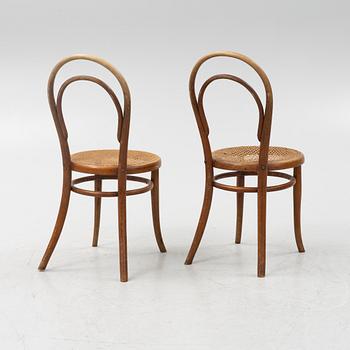 Five Thonét chairs No 14, Vienna around 1900.