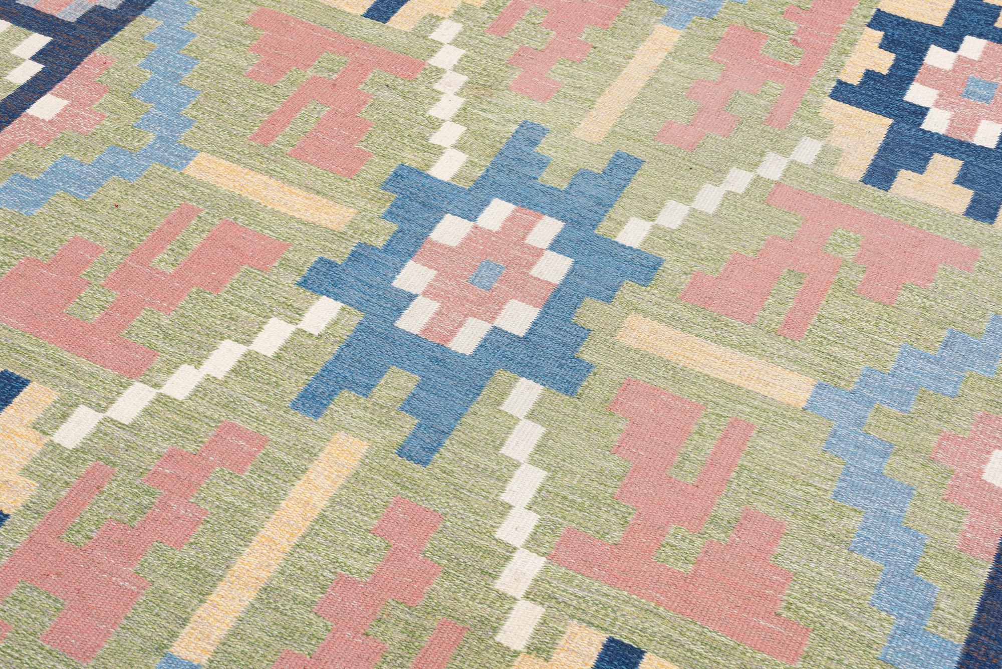 Erik Lundberg, flat weave, Vävaregården, approx. 310 x 205 cm.