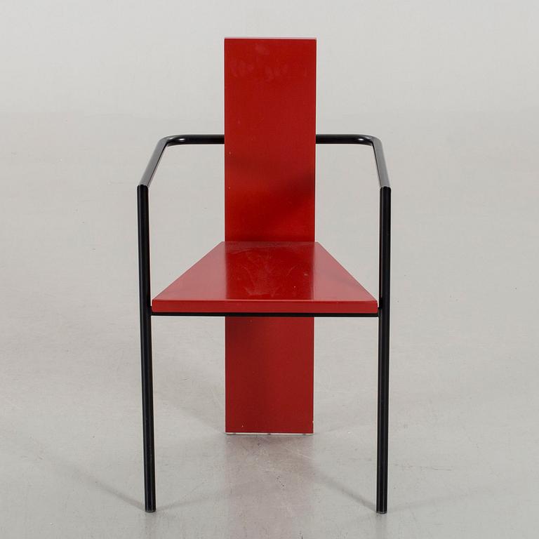 A JONAS BOHLIN "CONCRETE" ARMCHAIR, 1983.