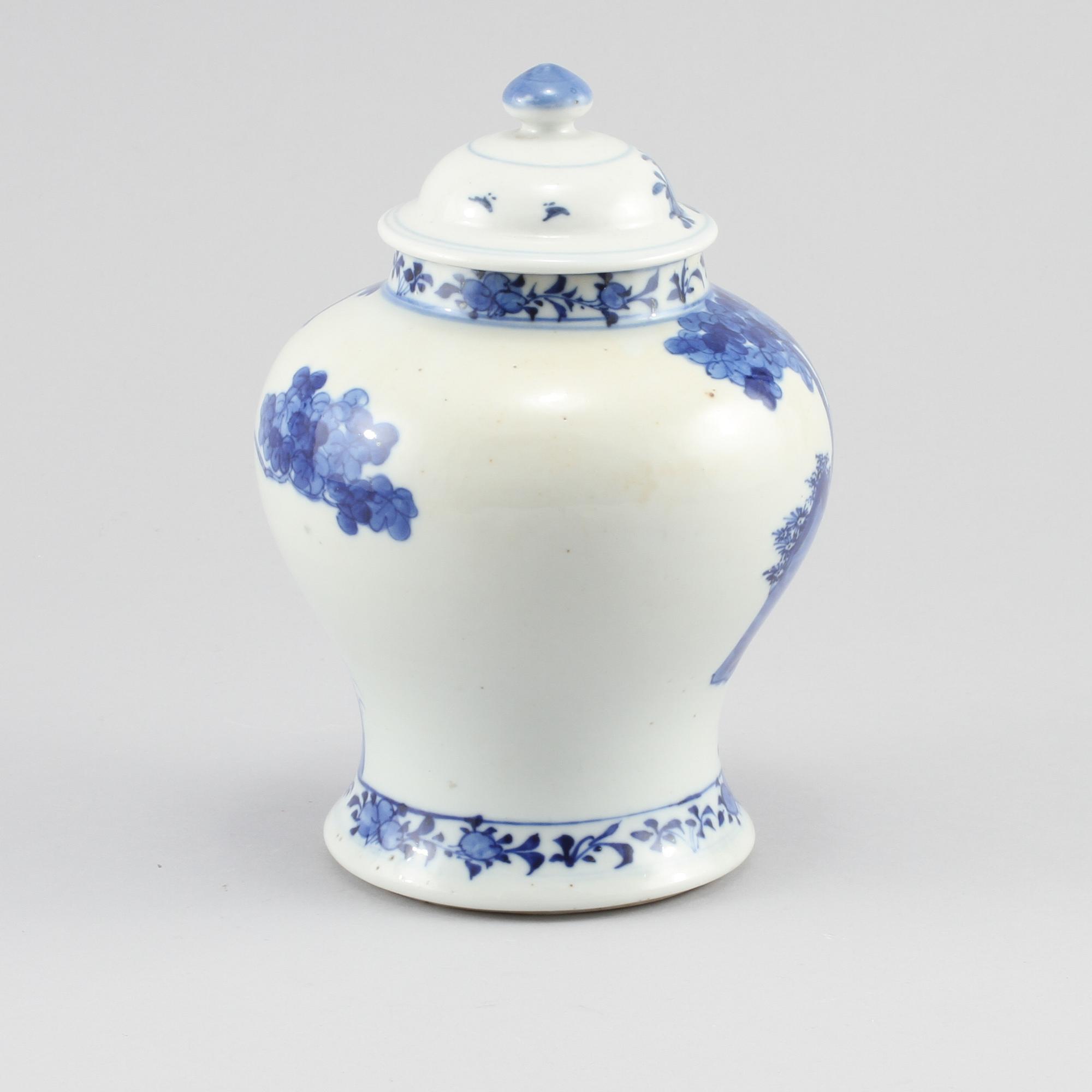 LOCKURNA, porslin, Kina, 1800/1900-tal.