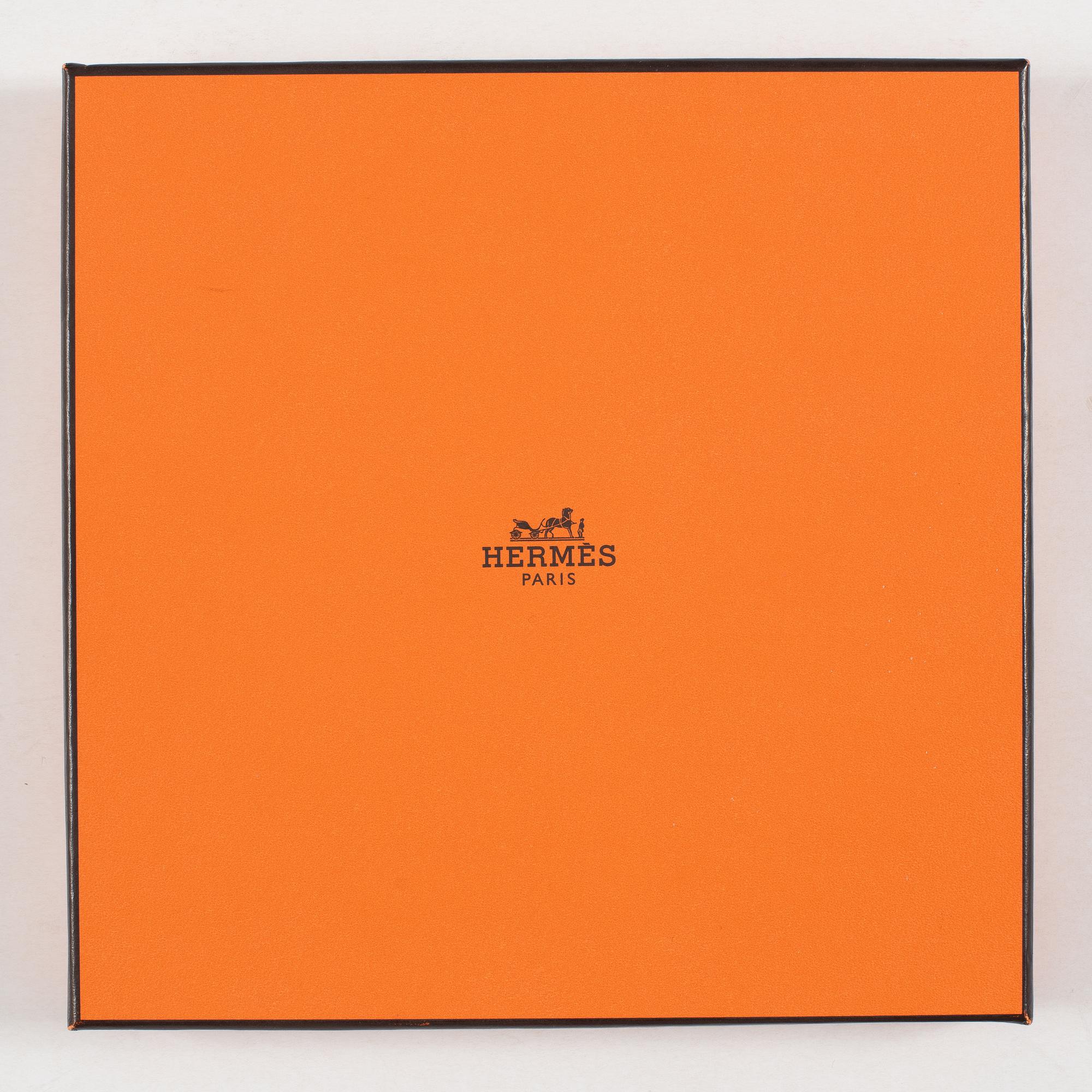 Hermès, scarf, "Qu'importe le flacon".