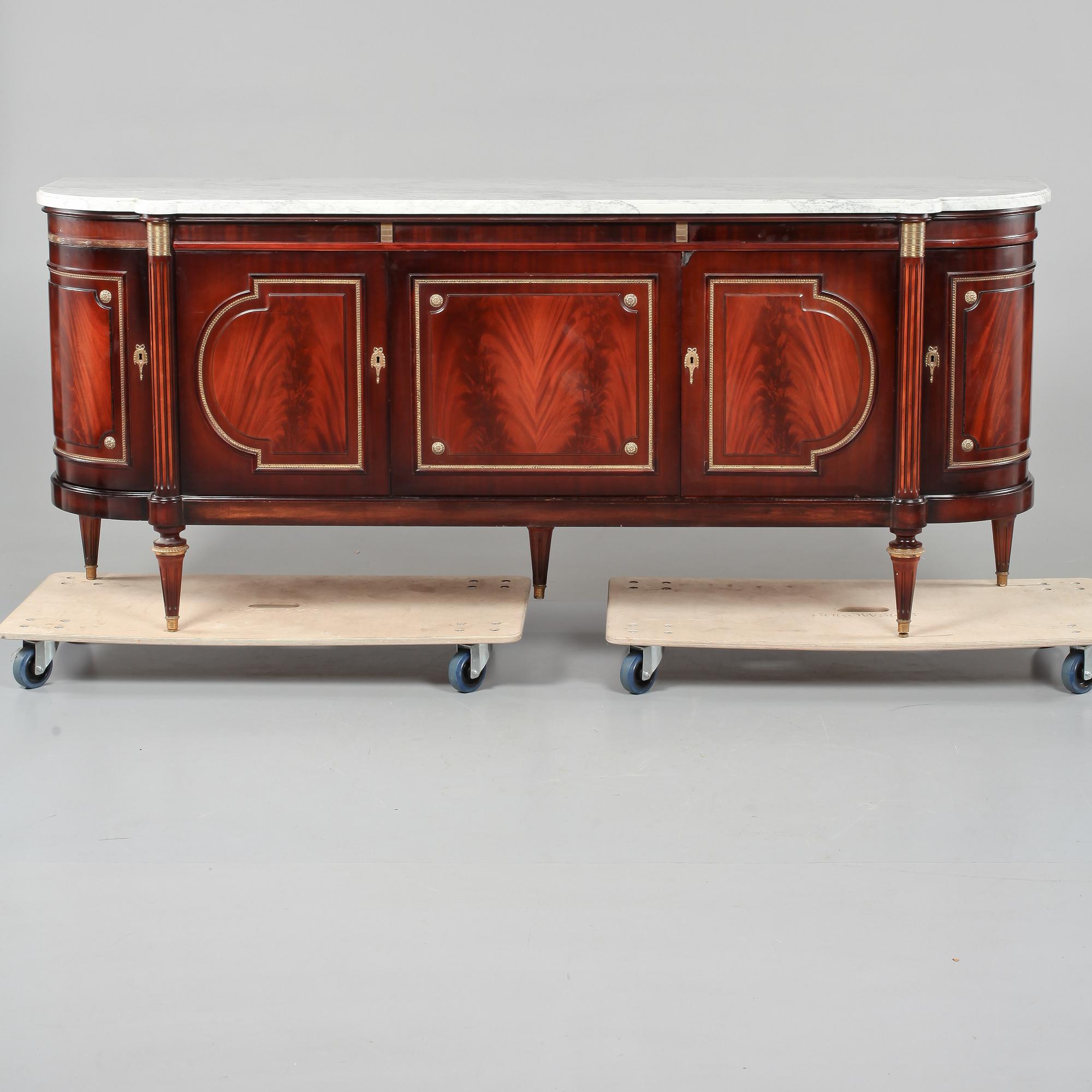 SIDEBOARD, gustaviansk stil, sent 1900-tal.