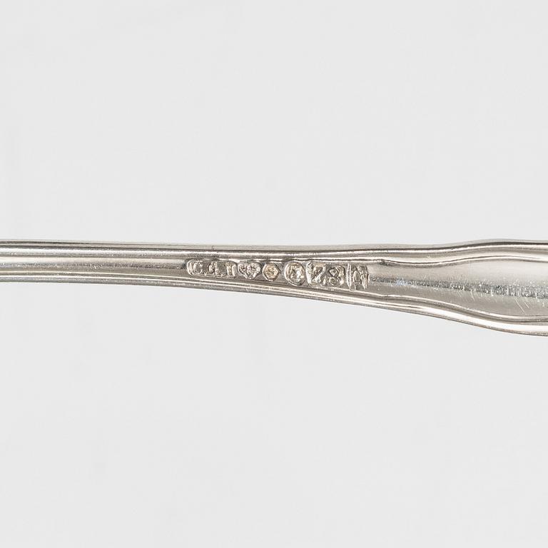 C.G. Hallberg, Skedar, 21 st, silver,  "Hallbergs Chippendale", Stockholm, bl a 1950.