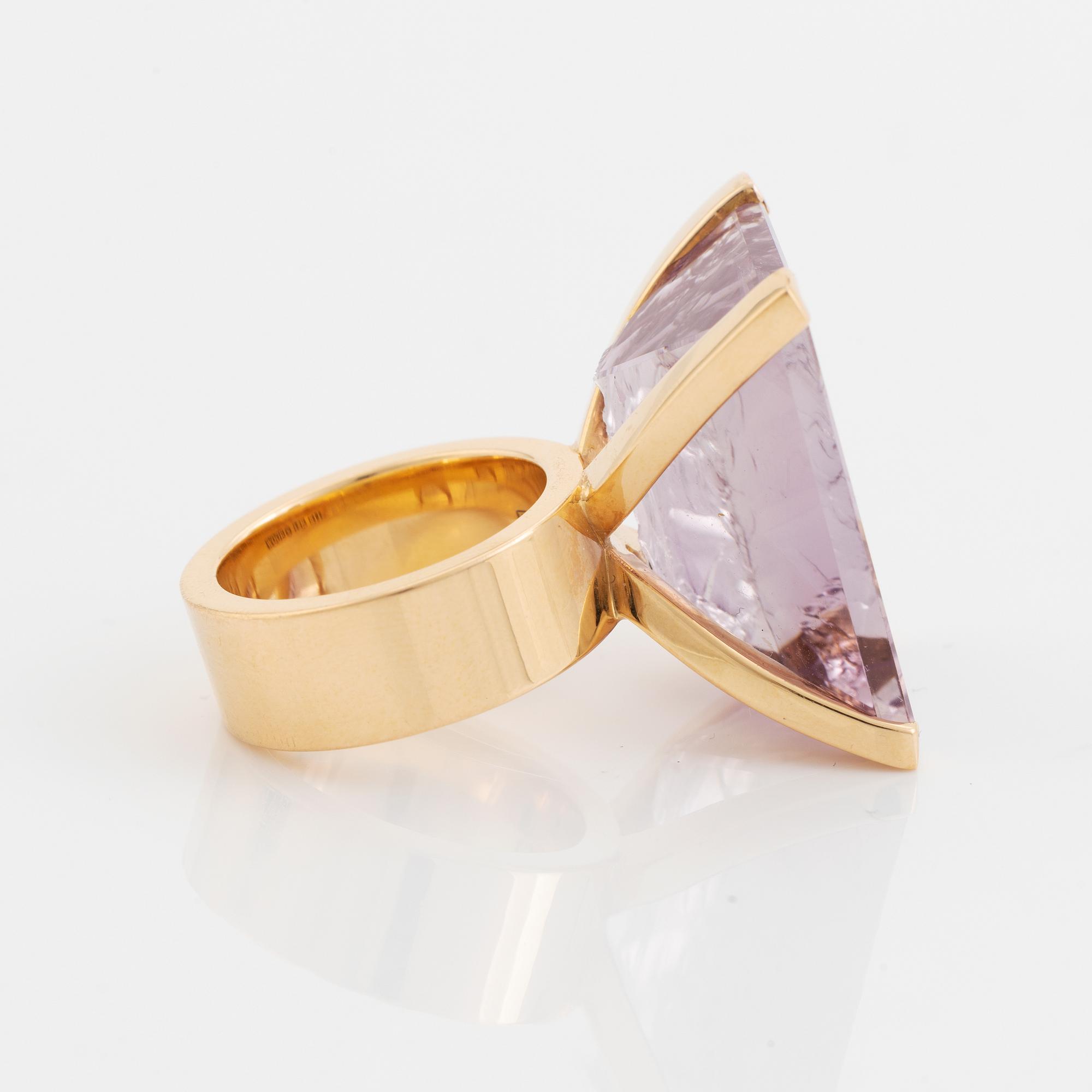 Wolfgang Gessl, 18K gold and fantasy cut amethyst.