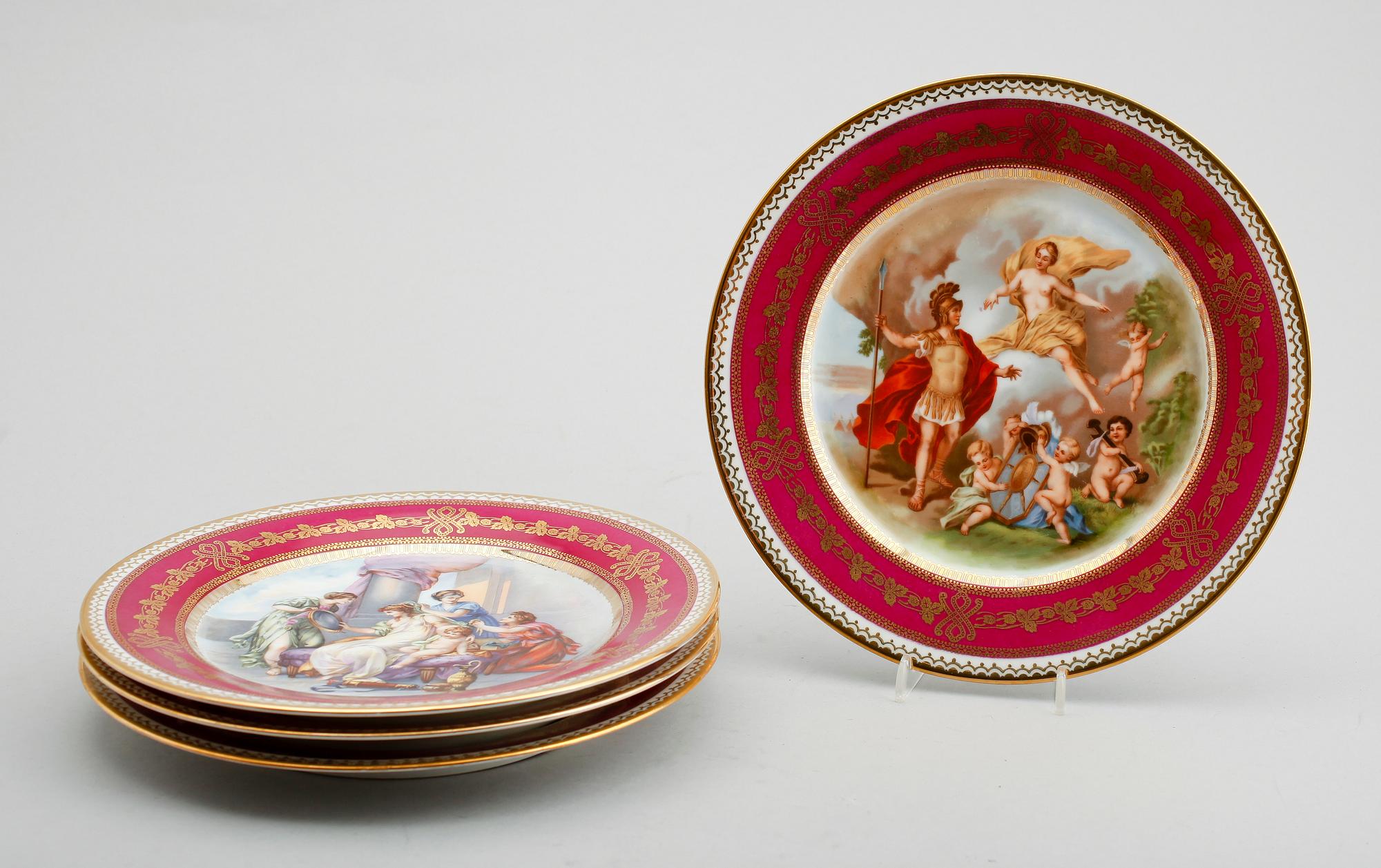 TALLRIKAR, 4 st, porslin, Wien, 1900-tal.