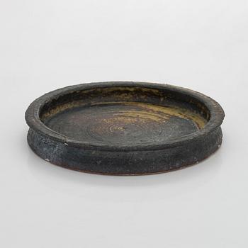 Raija Tuumi, fat, chamotterat stengods, signerad ARABIA RT.