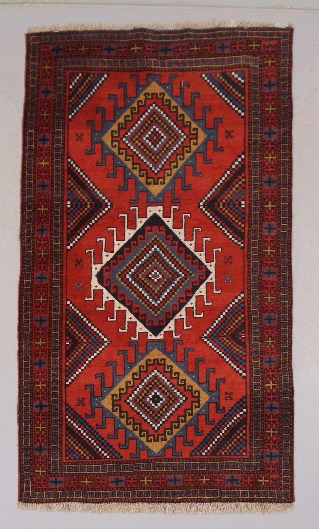 MATTA, orientalisk. Ca 195 x 113 cm.