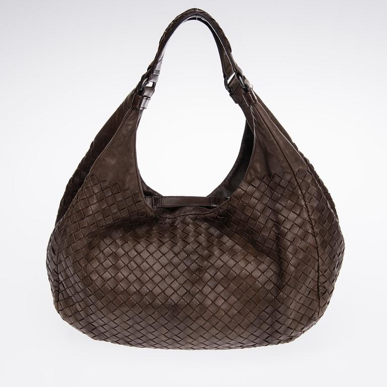 VÄSKA, Bottega Veneta.
