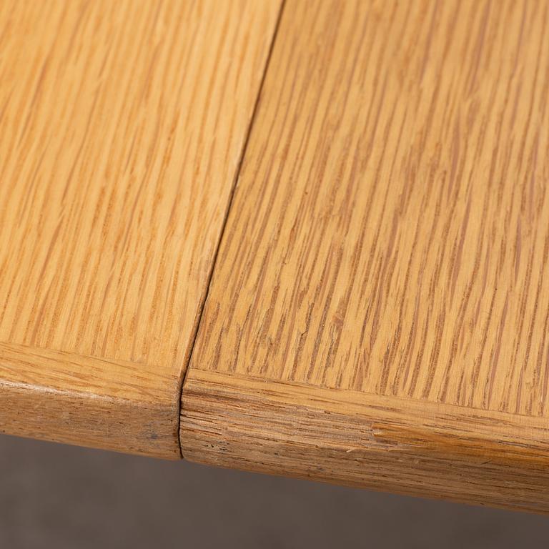 Carl Malmsten, an 'Åfors' dining table, second half of the 20th century.