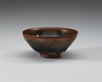 A temmoku bowl, Song dynasty (960-1279).