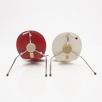 Arne Jacobsen, Miniatures, a pair, "The Ant".