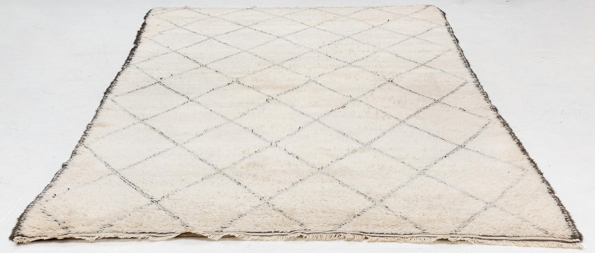 Matta, Marocko, ca 355 x 190 cm.