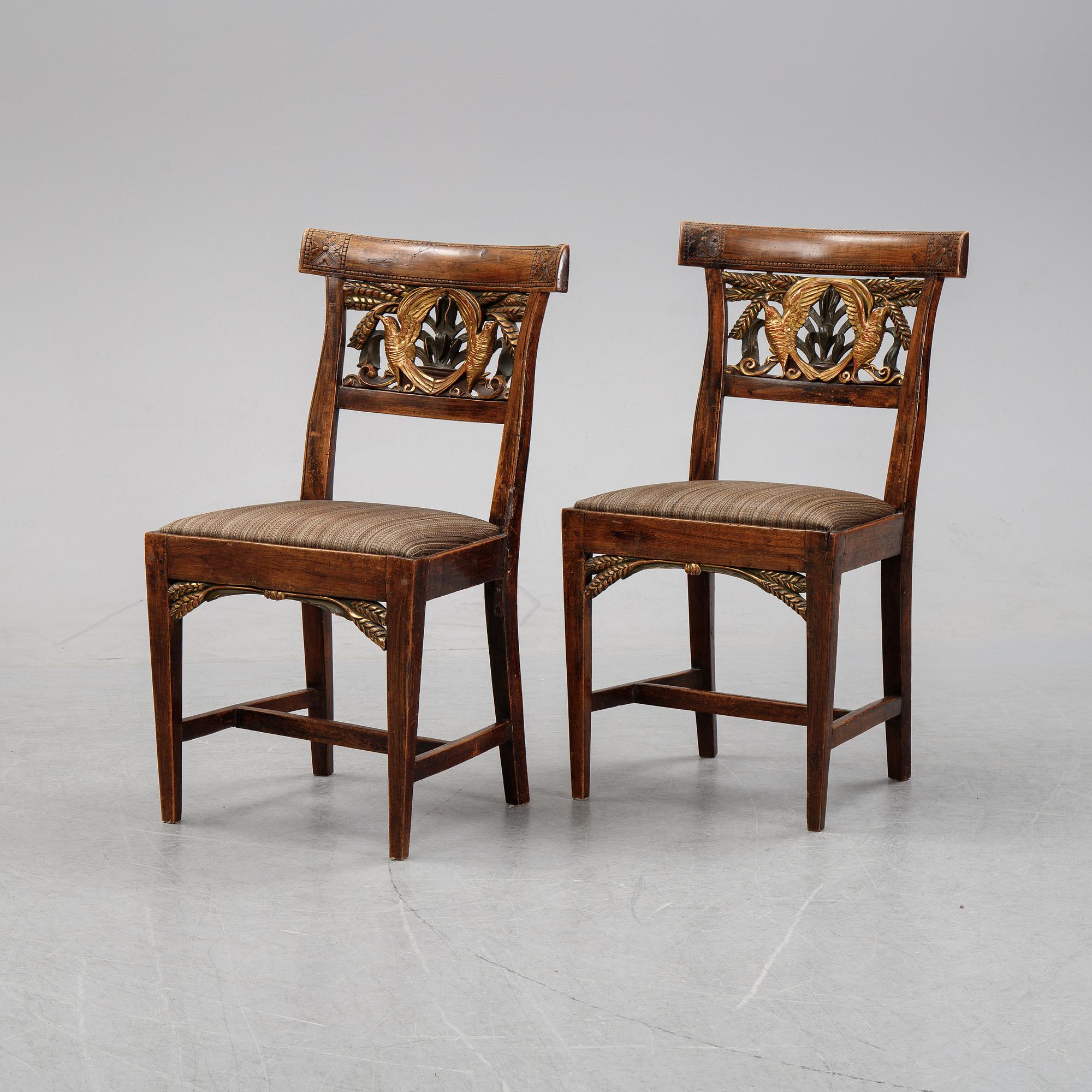 A pair of Danish chairs, first half of the 20th Century.