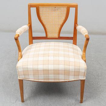 JOSEF FRANK, karmstol, "Modell 969", Firma Svenskt Tenn.