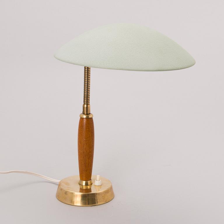 TABLE LAMP, model K 11-25, Idman, Mid-1900s.