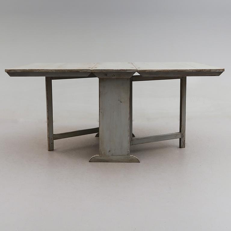 SLAGBORD, 1800-talets första hälft.