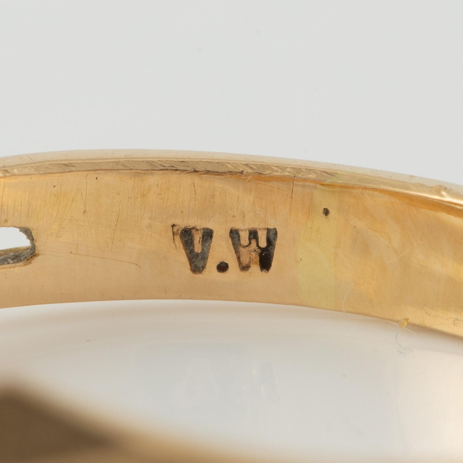 Ring, 18K gold with cultured pearl.