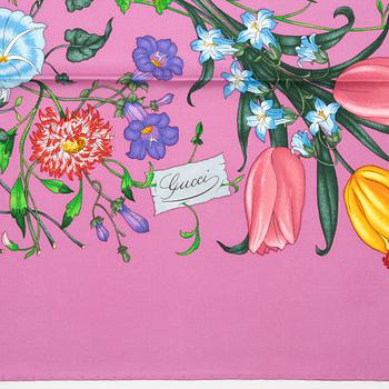 Gucci, a 'Flora' twill silk scarf.