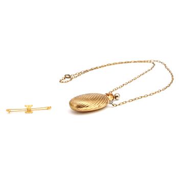 651. CÉLINE, halsband samt brosch.