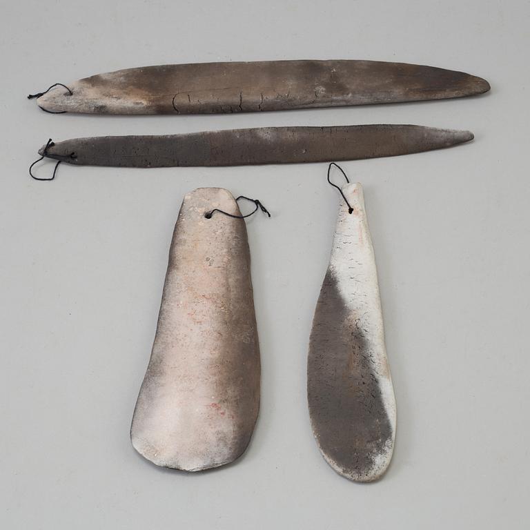 ULLA VIOTTI, objekt i fyra delar, lera.