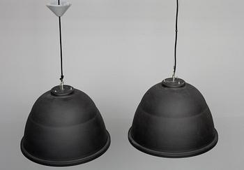 TAKLAMPOR, ett par, "Loft" Antti Eklund. Höjd 35 cm.