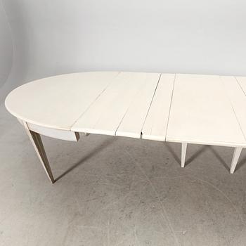A painted 19th/20th Gustavian style dining table.