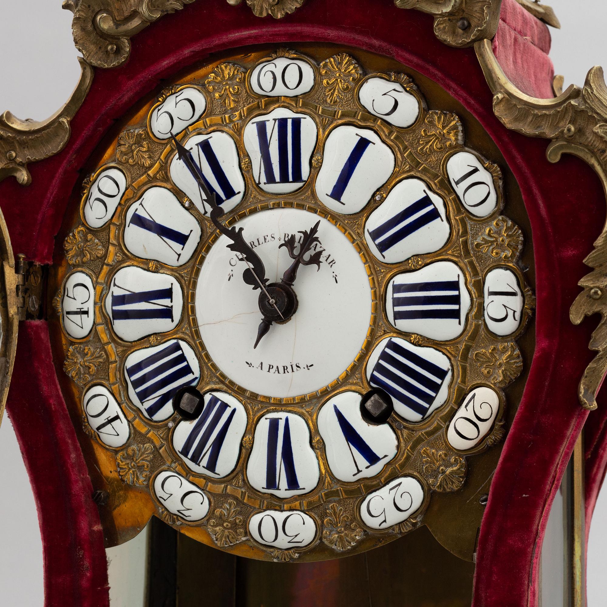A Louis XV-style bracket clock, probably 19th century, dial and clockwork marked Charles Baltazar, Paris.