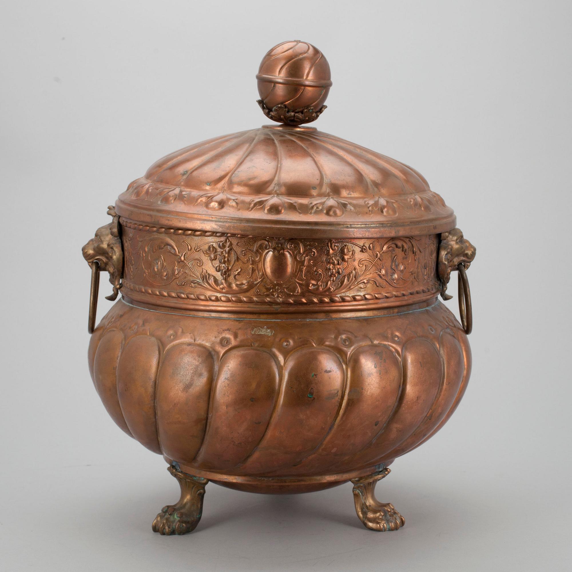 SKÅL samt LOCK, koppar, sekelskiftet 1800/1900.