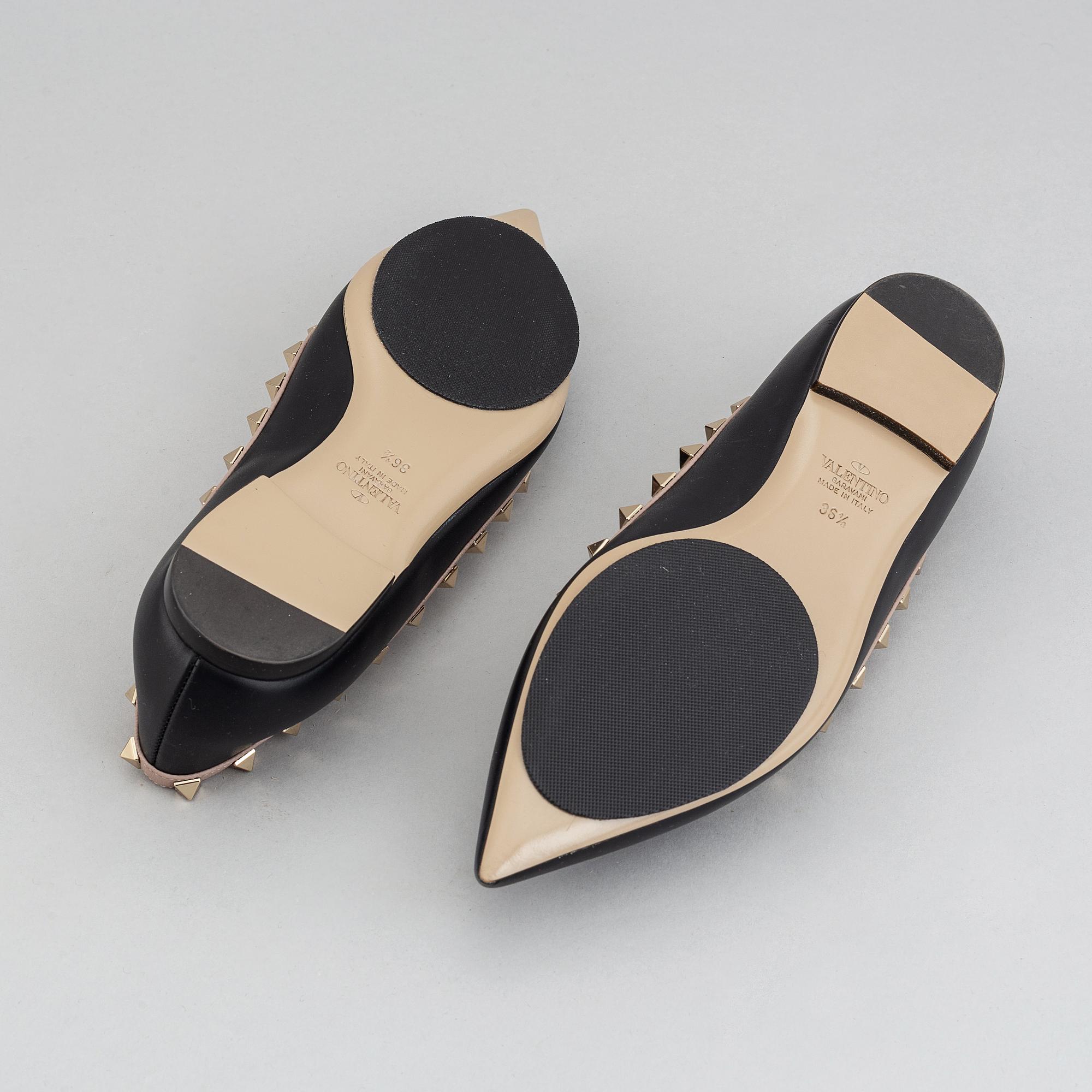 Valentino, a pair of studded leather ballerina pumps, size 36½.
