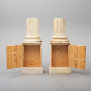 CUPBOARDS, a pair, gustavian style, late 20th / early 21th century.