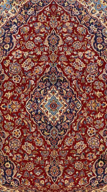 A CARPET, Kashan 310 x 200 cm.