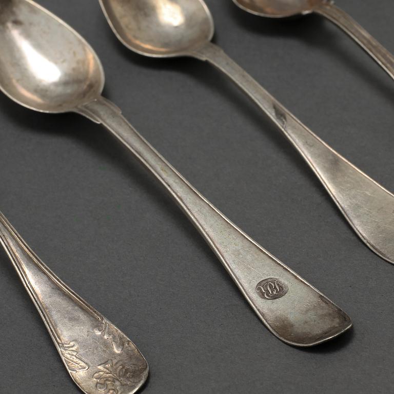 28 pcs of silverware, 19th century.