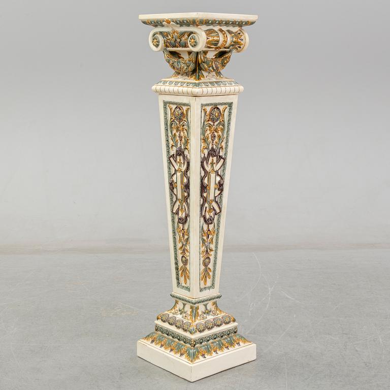 A cermic pedestal and urn from Rörstrand, late 20th Century.