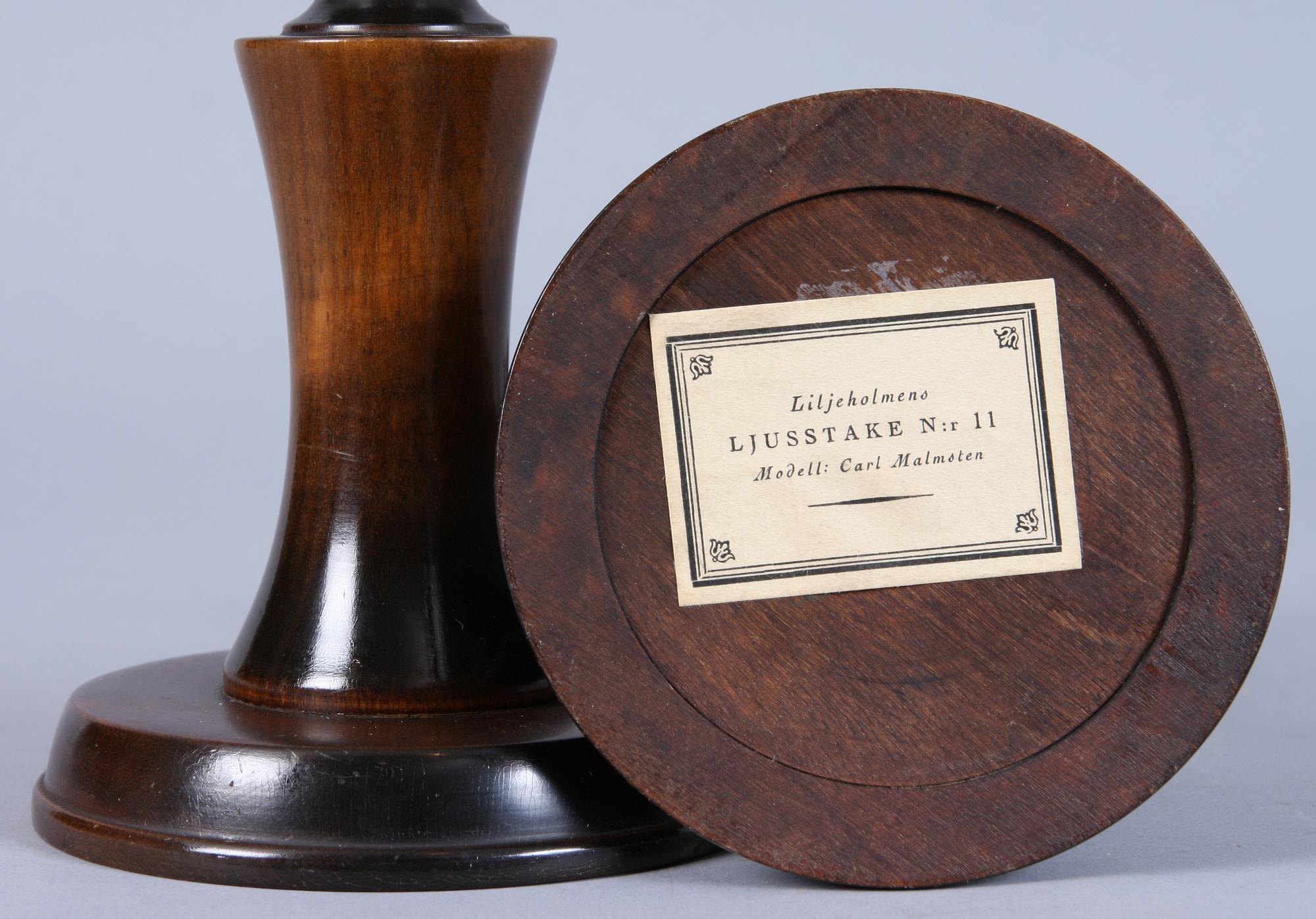 LJUSSTAKAR, ett par, "Liljeholmens ljusstake N:r 11", Carl Malmsten.
