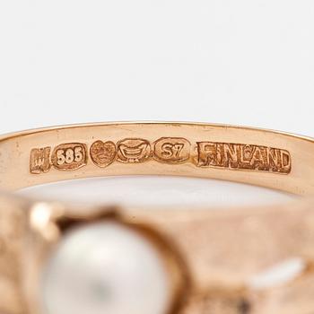 Björn Weckström, ring "Lapplands vår", 14K guld och odlad pärla, Lapponia 1971.
