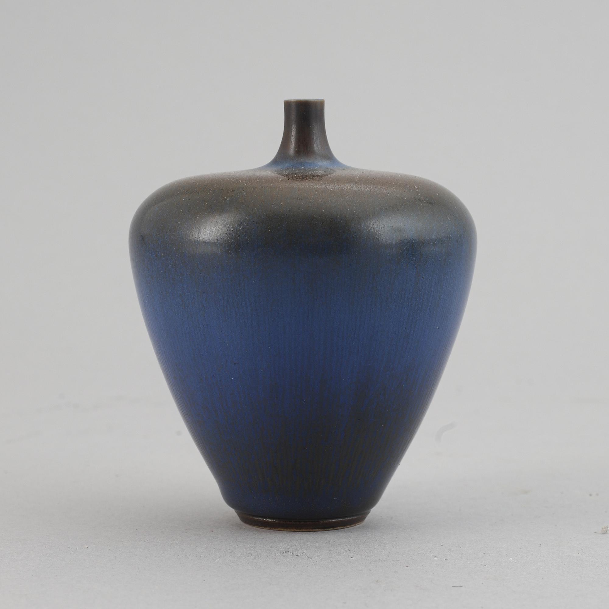 Berndt Friberg, vas, stengods,  Gustavsberg 1961, signerad.