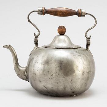 A German pewter teapot, Fein Blok Zinn 1800.